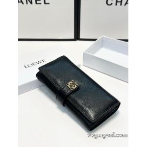 ロエベNEW素敵憧れブランドブランド スーパー コピー 通販財布
