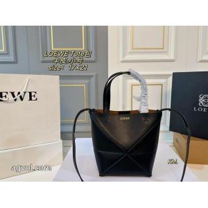 ブランド コピー 販売バッグ最高級ランクロゴが素敵LOEWE