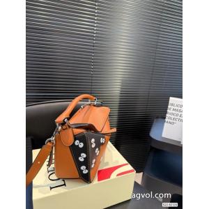 LOEWEバッグブランド 偽物 激安人気ブランド大人OK2026SS