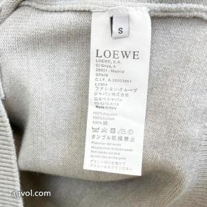 LOEWEロエベ胸元ピールニットカーディガン