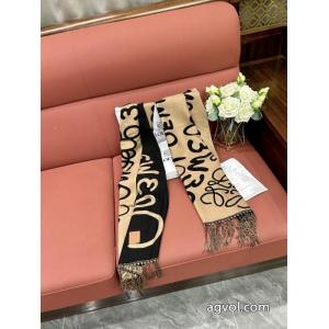 コピー 品 ブランド上質な素材清潔感の高い新品ロエベマフラー