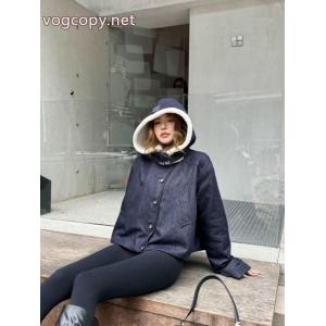雑誌掲載最新作 毎年大人気商品 長く愛用できるコートLOEWE偽 ブランド 販売