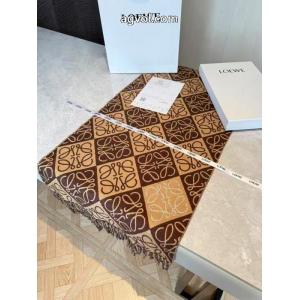 LOEWEマフラー超軽量 カジュアルなスタイル 安全発送コピー 商品 通販