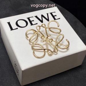 激安 ブランドブローチLOEWEかっこいい 超希少 話題人気商品