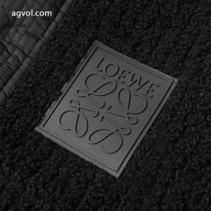 高級感あるスタイル 超数量限定 旅行にも最適LOEWE偽物 ブランド 販売ダウンジャケット