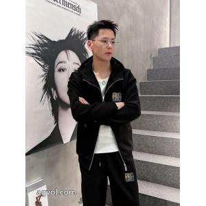 セット防寒性に優れた カラー豊富 スタイリッシュな印象LOEWE偽物 通販