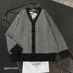 ロエベ最前線2026 最新☆大人気☆話題沸騰 大胆なチェックの人気トレンドスーパー コピー ブランドコート