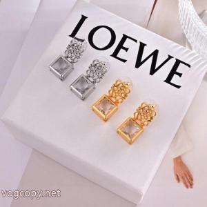 大人シンプルな 限定生産品 ついに登場偽 ブランド 通販耳くぎLOEWE