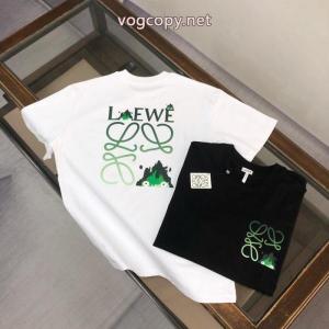 TシャツLOEWE肌触りの良い着心地抜群新作 注目冬新作 当店大人気ブランド 偽物