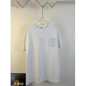 人気の高い トレンド感溢れた 格好良いTシャツブランド 偽物 激安LOEWE