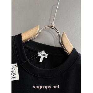 2026限定モデル 圧倒的人気新着 2026秋冬期間限定ブランド コピー 専門TシャツLOEWE
