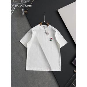 ブランド 偽物 通販ロエベクラシカルな雰囲気 絶対欲しい 激安新作Tシャツ