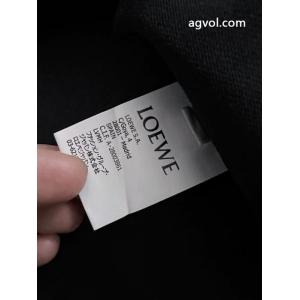 ブランド 偽物 通販ロエベクラシカルな雰囲気 絶対欲しい 激安新作Tシャツ