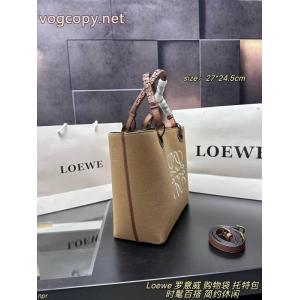 ブランド コピー 専門店バッグ人気話題 大人シンプルな 2026年人気商品LOEWE