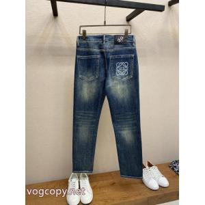 ジーンズロエベ最高品質 上質な素材採用 話題の商品ブランドスーパーコピー2026