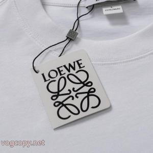 Tシャツ偽 ブランド 販売圧倒的な存在感 新作在庫希少 根強い人気定番商品LOEWE