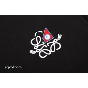 TシャツLOEWEブランド スーパー コピー 店舗今話題! 品薄お早めに 高級感が溢れた