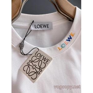 大流行中 上品な輝きを放つ形 2026新作登場LOEWE半袖Tシャツコピー ブランド