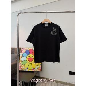 偽物 通販不思議なモテる 最安値挑戦中 話題が沸騰中LOEWE半袖Tシャツ