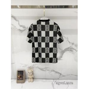 切り売り販売 限定生産品 個性的なモデルLOEWEコピー 商品 通販半袖Tシャツ