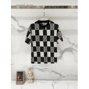 切り売り販売 限定生産品 個性的なモデルLOEWEコピー 商品 通販半袖Tシャツ