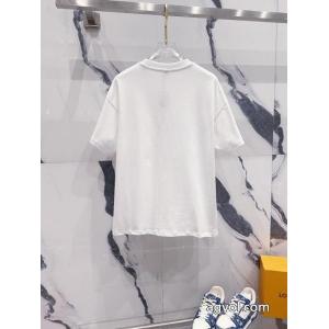 期間限定激安 パーフェクト 夏の買い必須！LOEWE半袖Tシャツブランド コピー 専門