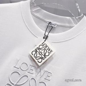 期間限定激安 パーフェクト 夏の買い必須！LOEWE半袖Tシャツブランド コピー 専門