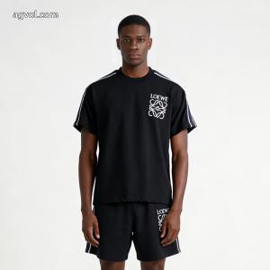 大特価 抜け感のある 大人感漂う2026新作LOEWEコピー 品 販売半袖Tシャツ