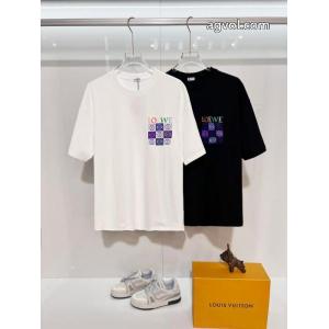 個性的な素材感も魅力 最高級 全民望むな新作半袖Tシャツコピー 商品 販売LOEWE
