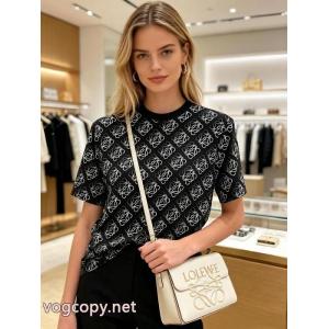 半袖TシャツLOEWEコピー ブランド 優良2026年の夏のマスト 大好評 高い人気