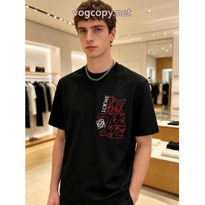 個性派さん 今季大注目 長く愛用できるブランド 偽物 激安 通販半袖Tシャツロエベ