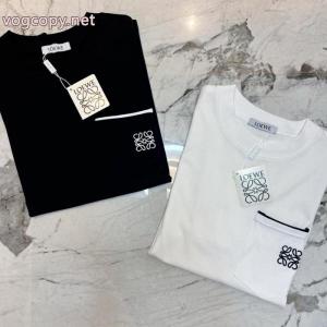 LOEWE新作限定争奪戦 様々なコーディネートに 今年流行半袖Tシャツブランド スーパー コピー