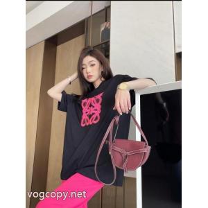 LOEWE気軽に着れる 品質保証豊富な 着心地抜群半袖Tシャツコピー 品 販売