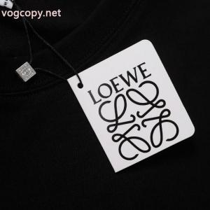LOEWE即発送OK モデル大絶賛 2026大人気半袖Tシャツスーパー コピー ブランド 通販