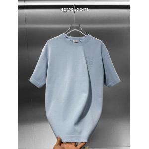 LOEWEスーパー コピー ブランド 通販半袖Tシャツモデル大絶賛 毎年大人気商品 使い勝手の良さ