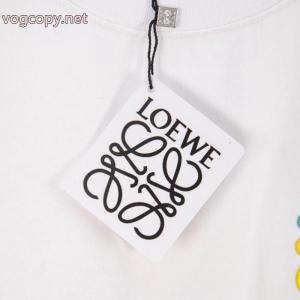 半袖Tシャツ大胆なチェックの人気トレンド 夏らしい品格が漂う 2026新作ブランド 偽物 激安LOEWE