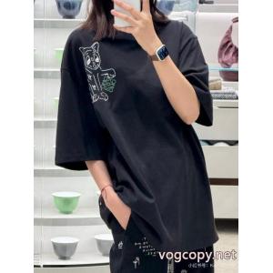半袖Tシャツロエベ2026年夏の王道ブランド！ 人気爆発新作登場 26新品*最安値保証スーパー ブランド コピー