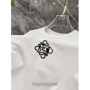 ロエベスーパー ブランド コピー海外限定モデル  完売在庫確保 高級感演出半袖Tシャツ