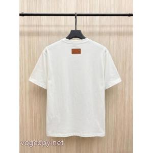 完売在庫確保 注目度アップ! HOT最新作半袖Tシャツ偽物 ブランドロエベ