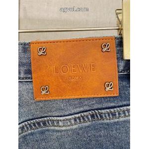 ブランド 品 コピー人気掲載 新作登場 手触りがいいジーンズLOEWE