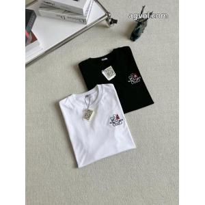 LOEWEコピー ブランド 優良半袖Tシャツ実用性 今季おすすめの話題作 新作日本未入荷