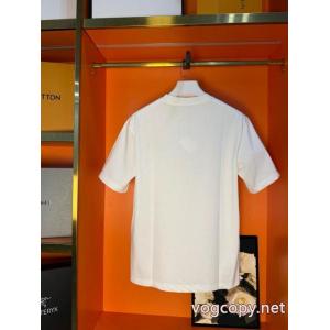 偽 ブランド 通販3万円以内新作商品 大人気カラー入荷！ 品質保証最新作半袖Tシャツロエベ
