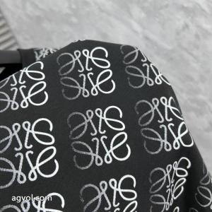 ブランド コピーLOEWEモードな逸品 即発送最新作！ 快適な着心地半袖Tシャツ