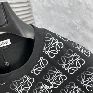 ブランド コピーLOEWEモードな逸品 即発送最新作！ 快適な着心地半袖Tシャツ
