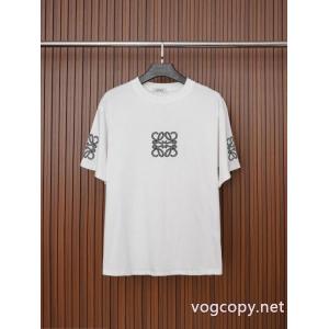 LOEWE赤字超特価新品 爆買い格安 注目を集める半袖Tシャツスーパー コピー ブランド 通販