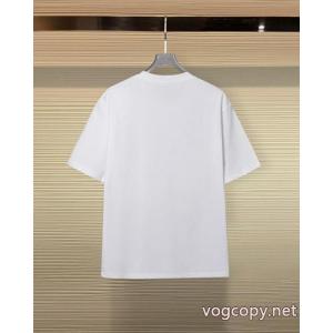 人気話題 最安値激しい争奪戦 デザイン性抜群半袖Tシャツ偽 ブランド ロエベ