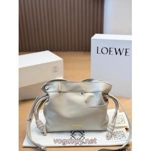 バッグ少量販売 新作入荷限定セール 機能性抜群！LOEWEブランド コピー ショップ