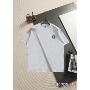 お得260%新品 安価 視線を集めて半袖TシャツLOEWEブランド 偽物 激安