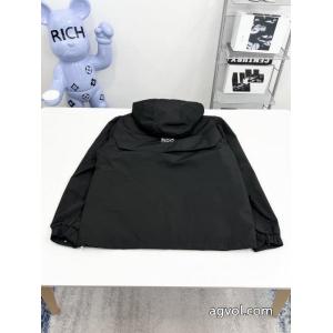 ジャケットブランド スーパー コピーロエベ再入荷が嬉しい 期限限定 価格帯が魅力的
