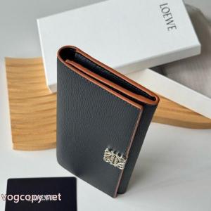 財布ブランド 激安LOEWE2026年度 ブランド新作を先取り 時間は有限セール